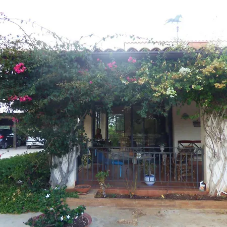Amalia - Mansarda Apartamento Cinisi